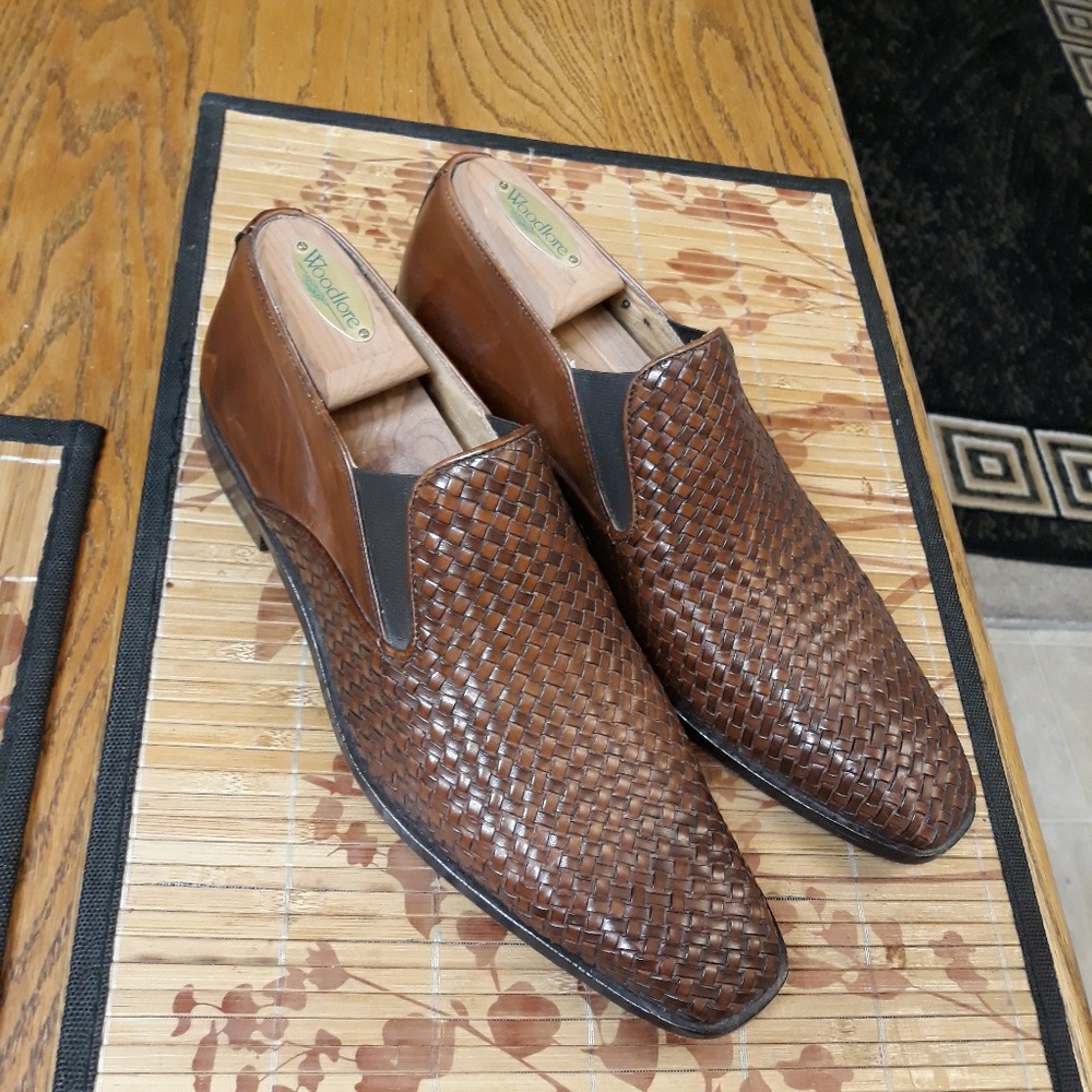 Brown Italian leather slip on Dress Shoe.